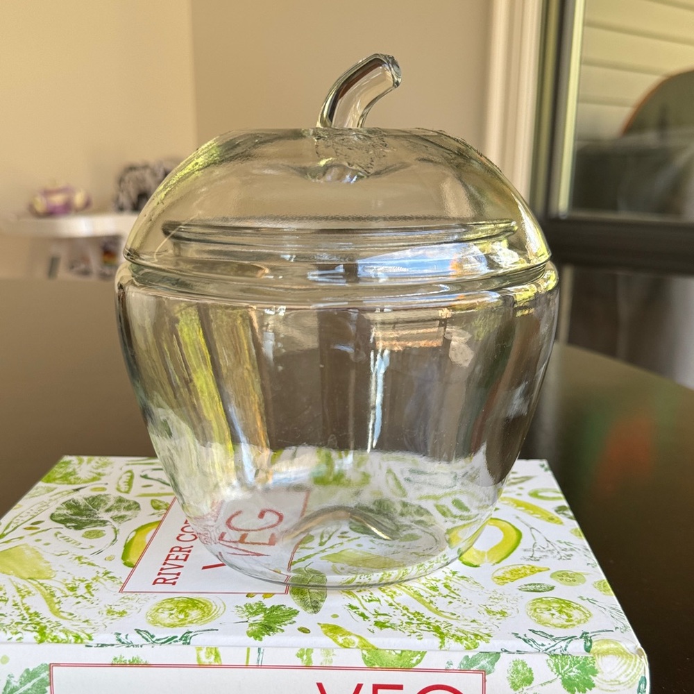 Anchor Hocking Glass Apple-Shaped Jar